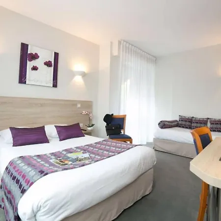 Hotel Logis De La Rose