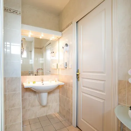 Logis De La Rose デュエ・ラ・フォンテーヌ