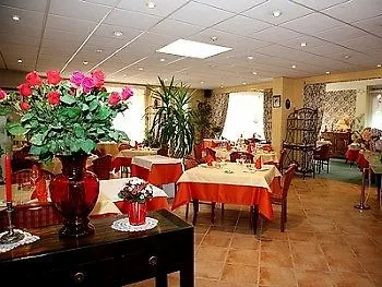 Ξενοδοχείο Logis De La Rose 3*